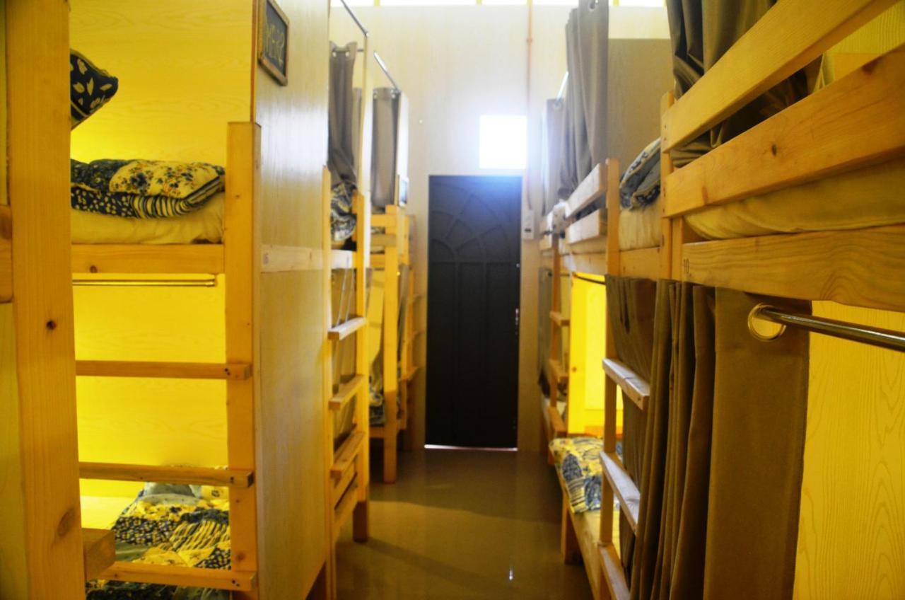 Salaam Namastey Backpackers Hostel Mumbai Bagian luar foto